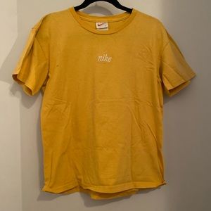 Nike t shirt